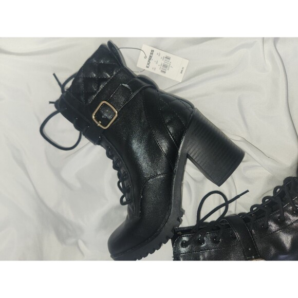 NWT Express Mid Ankle Lug Combat Boots SIZE 7 Black Gold Buckle Quilted Side Zip - Picture 2 of 7